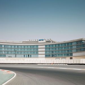 Park Inn By Radisson Dubai Motor City